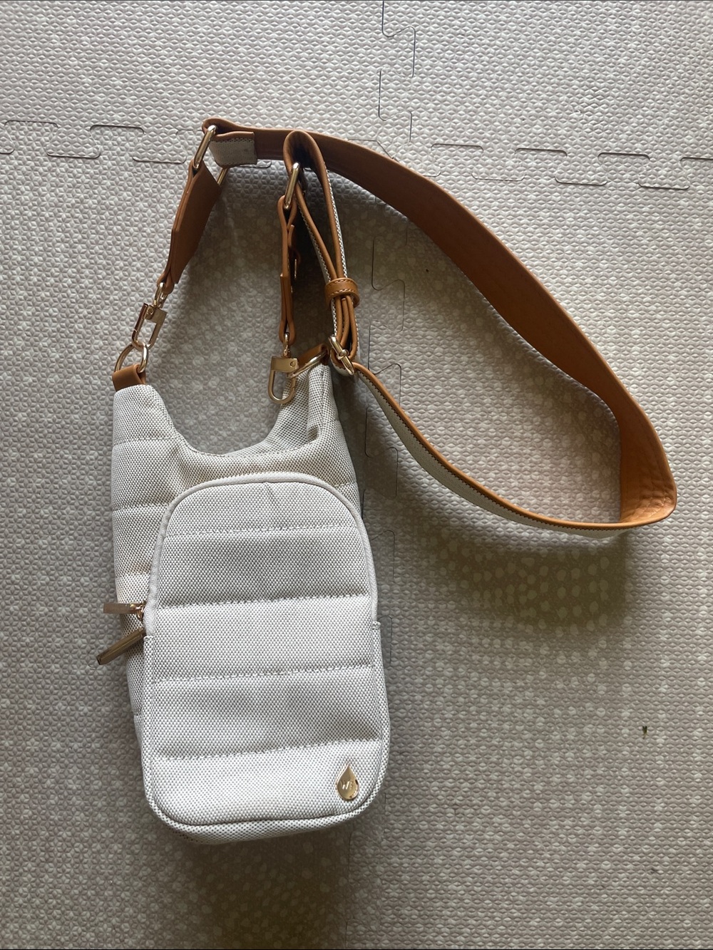 White/Cream Water Bottle Crossbody Bag with Tan Strap